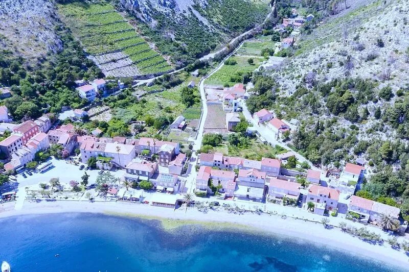 Apartments Seafront Silence - One Bedroom Apartment with Terrace and Sea View