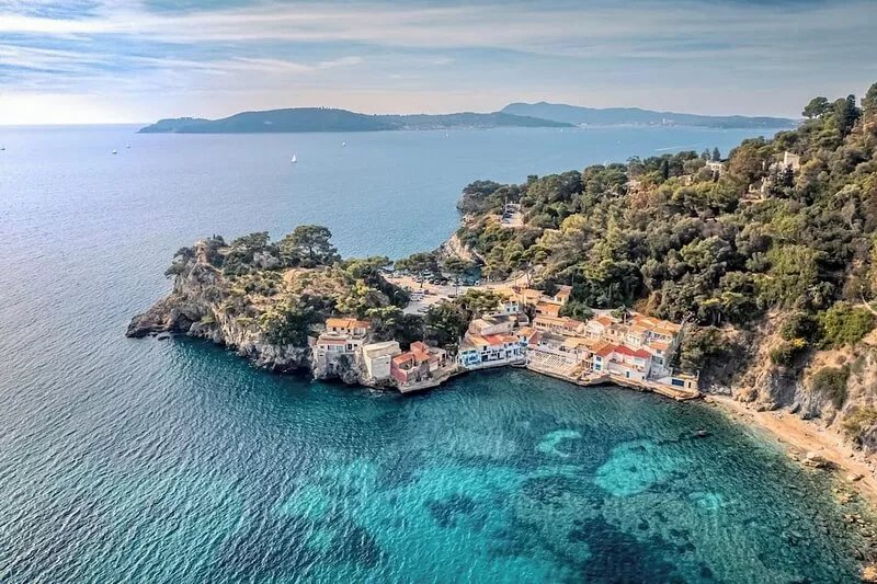 Pretty house close to the beach, swimming pool/tennis