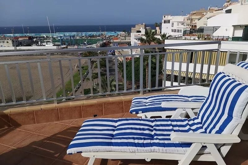 Top floor apartment with a big terraceand  breath taking sea view