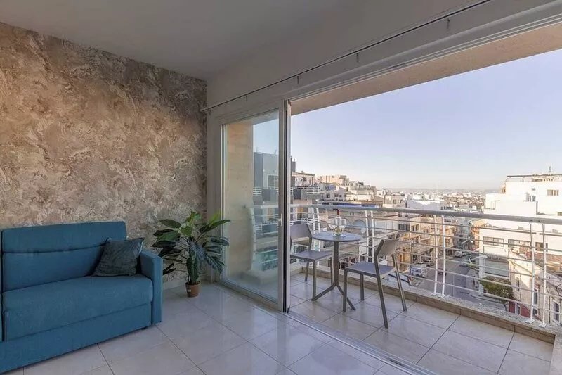 This apartment is a 3 bedroom(s), 2 bathrooms, located in Il-Mellieħa, null.