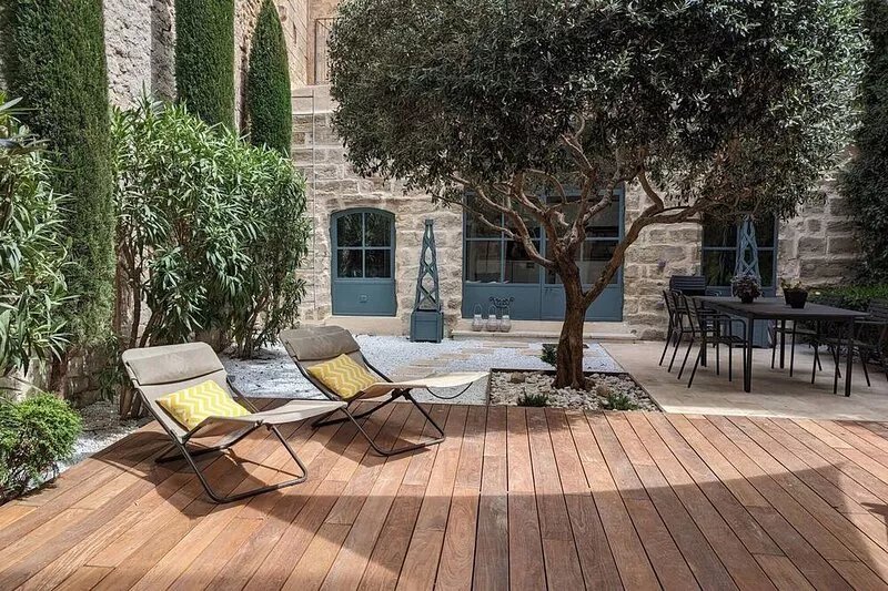 An oasis of calm in the heart of Avignon