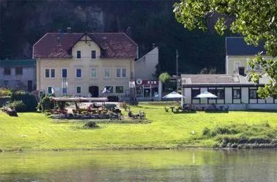 Eiscafe Zur alten Schiffsschmiede Zehren