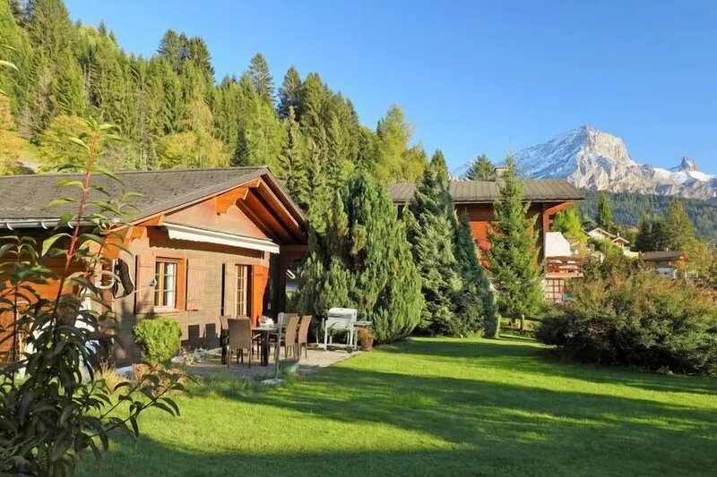 Chalet Lorila by Interhome
