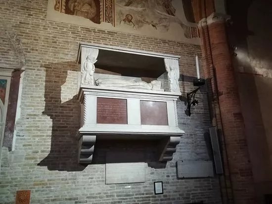 Tomba del figlio di Dante Alighieri