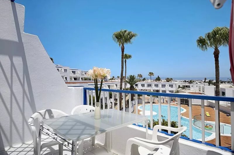 "Apartamento con vista piscina" with Sea View, Pool