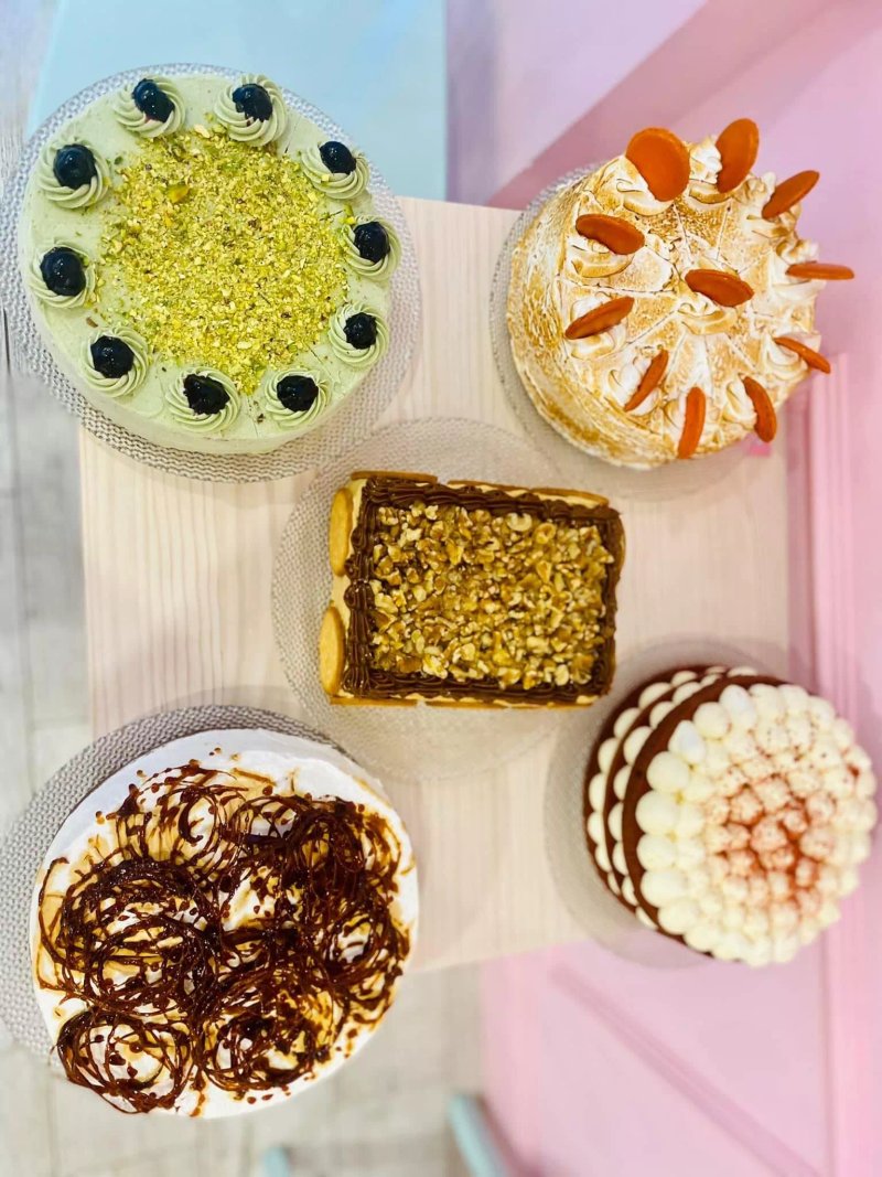Mia's Sugar Heladeria Cafeteria