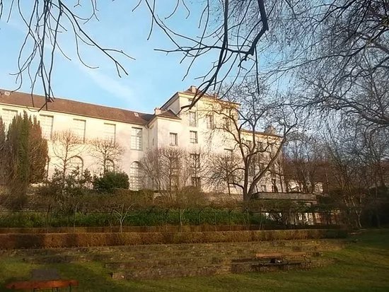 Priory Museum (Musee Maurice Denis - Le Prieure)