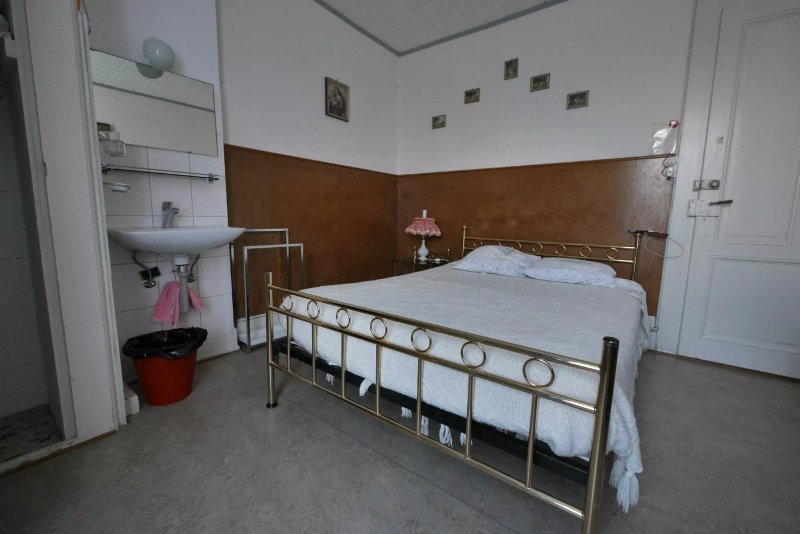 Pension Burgle