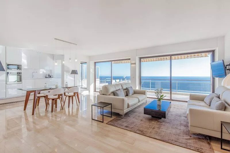 SUPER CANNES / GOLFE JUAN LUXURY APARTMENT SEA IMPRENABLE SEA. PRIVATE FLOOR
