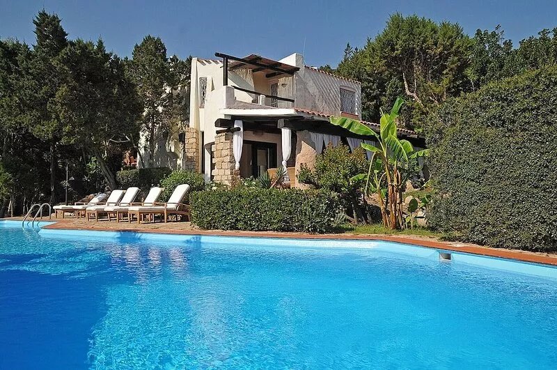 Porto Cervo center - Whole House - private pool with salt