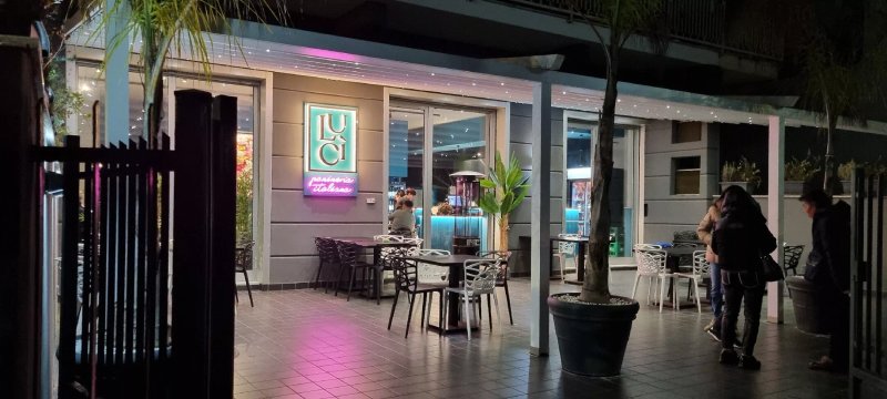 Luci Panineria Italiana