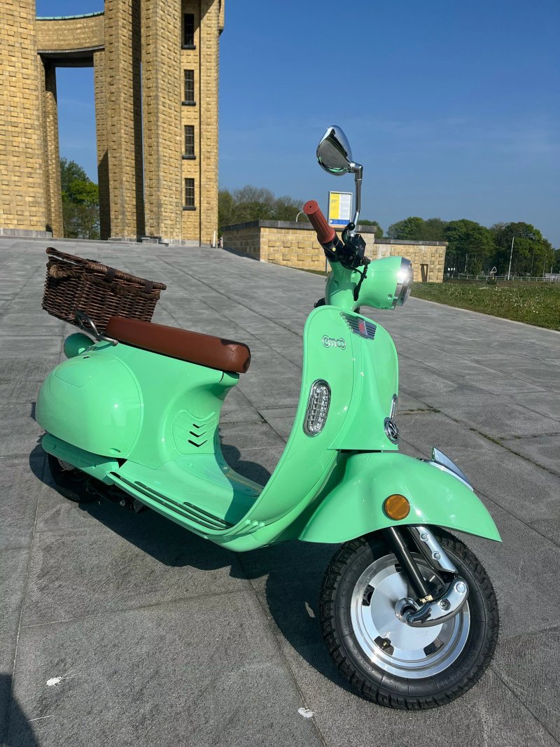 Vamos! Scooter Rent