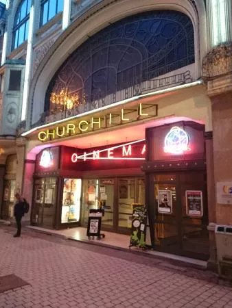 Le Churchill
