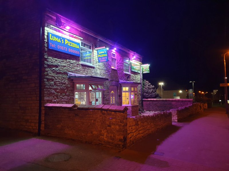 Luna's Pizzeria