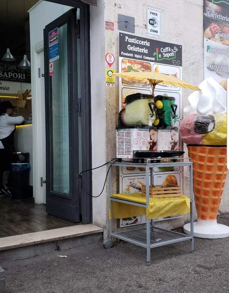 Caffe' E Sapori Caffetteria Gelateria Gourmet