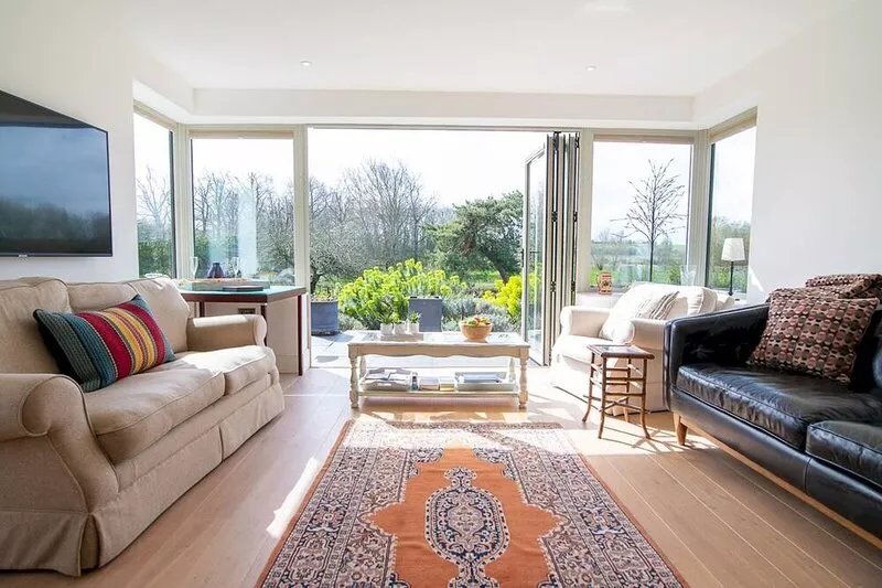 Relax in cosy converted pigsty with stunning views
