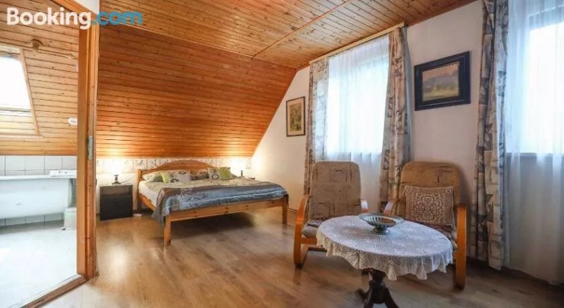Bacchus Guesthouse