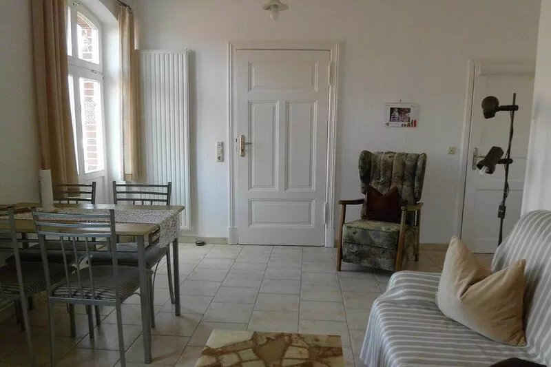 4-star apartment for 2 people in a renovated monument (upper floor) with a