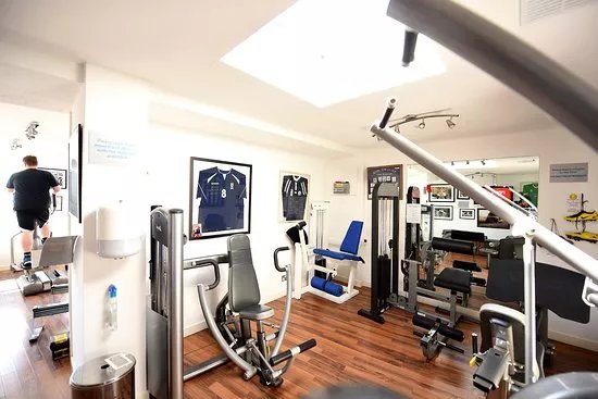 Stuart Barton Physiotherapy and Fitness