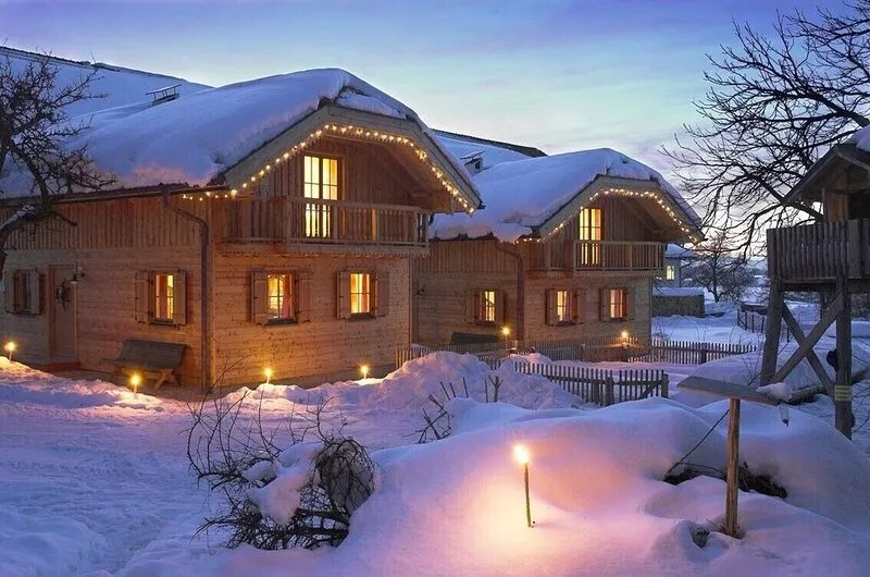 Beautiful Holiday home on the outskirts, 10 Minutes to Salzburg