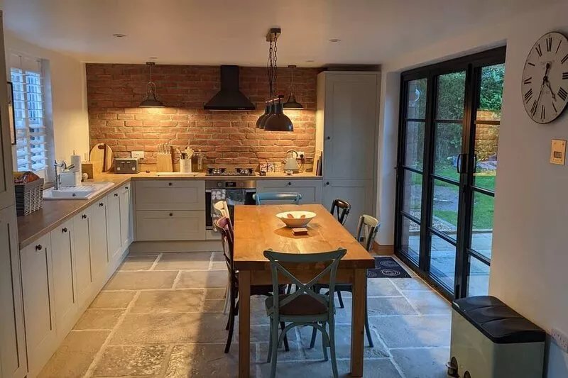 Cosy 2 bedroom Coach House