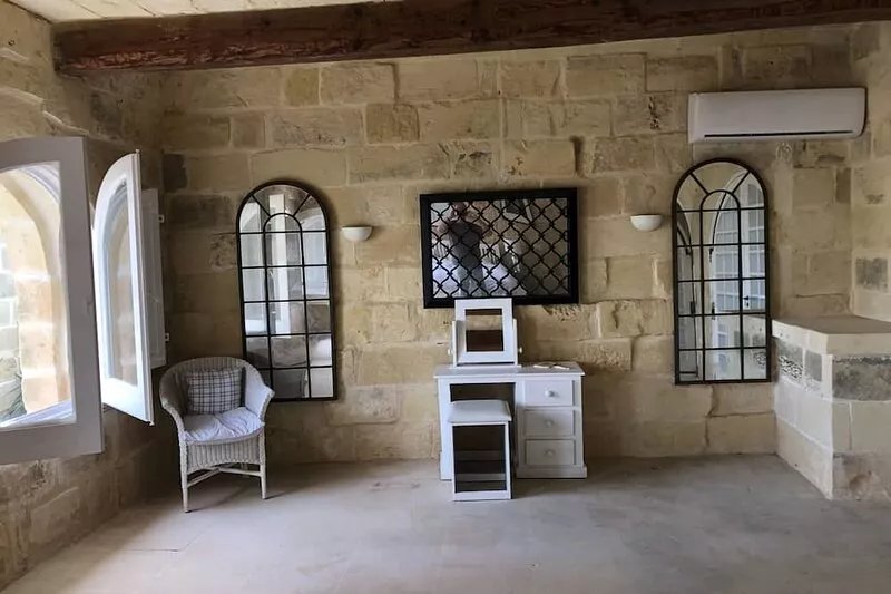 Character farmhouse in Gozo with pool on roof terrace and fountain courtyard