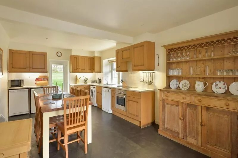 Pier House Two -  Loch-side semi-detached house sleeping up to 10
