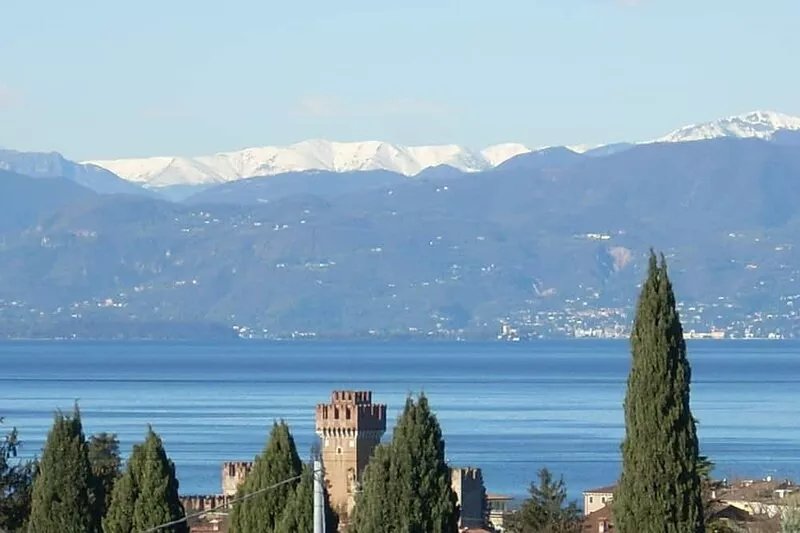 Charming apartment with swimming pool in Lazise by Garda Lake  for  holidays in