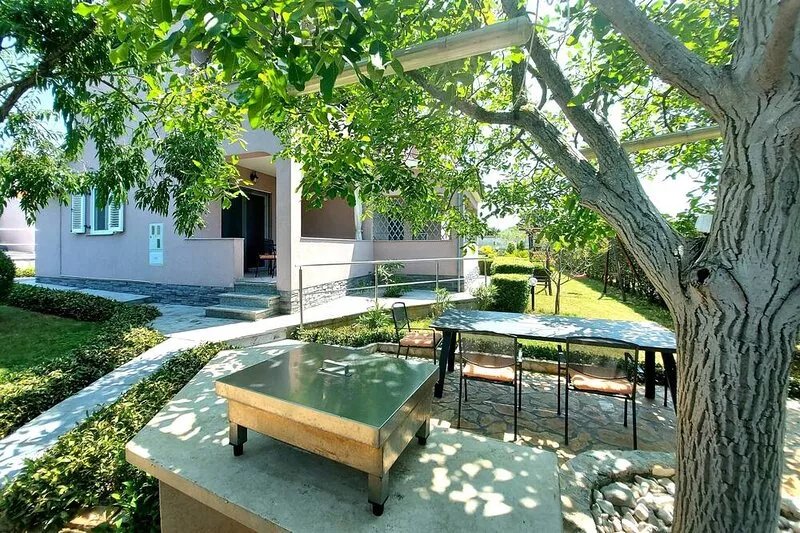 VILLA MATTEA - pool, tavern and outdoor whirlpool