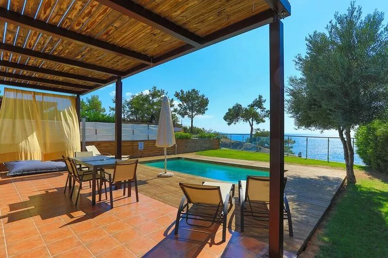 Escape to Paradise: Experience the Ultimate Luxury at Kalma Exi Villa in