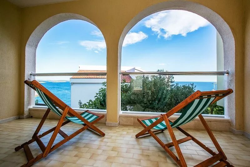 AMAZING SEAVIEW VILLA WITH PRIVATE POOL AND PRIVATE BEACH - SAFE&FREE