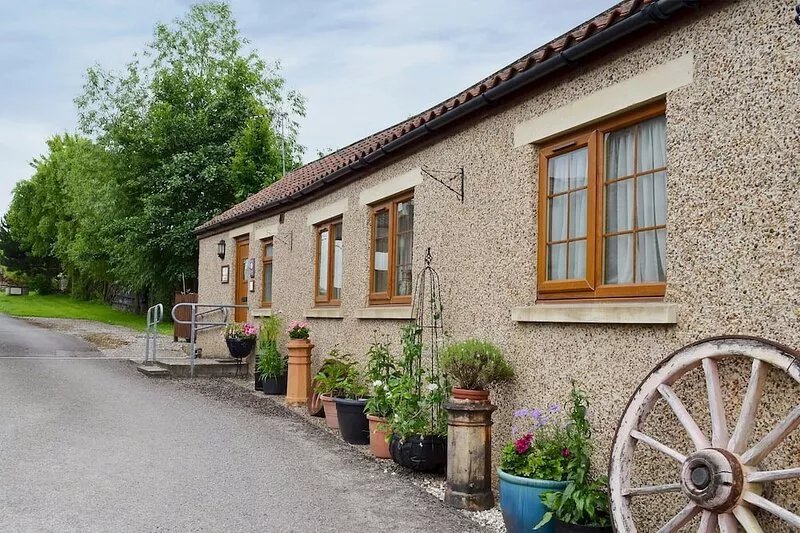 Swallowtail Cottage - UK2296
