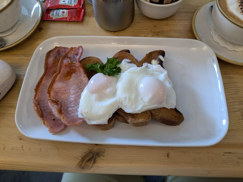 1717 Coffee Shop & Rob Roy's Jail