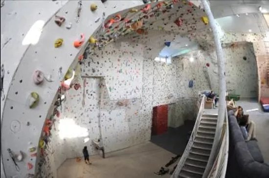 Kletterhalle Weilheim - Under the Roof