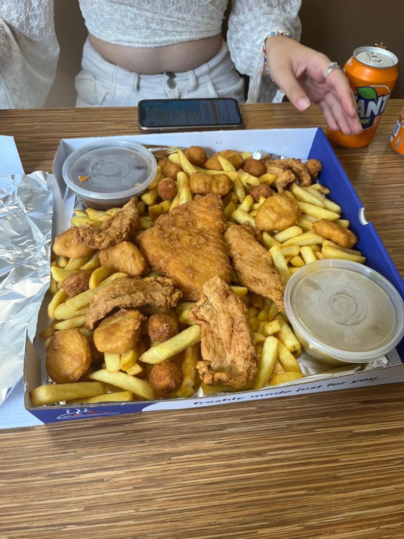 Ali's Kebab & Pizza House
