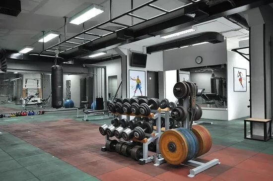 Spartan Gym Split