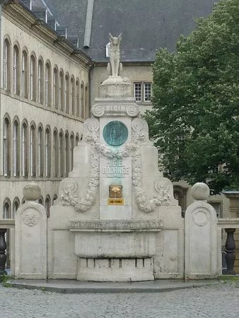 Monument to Michel Rodange