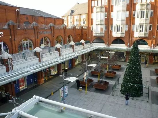 Ealing Broadway Shopping Centre