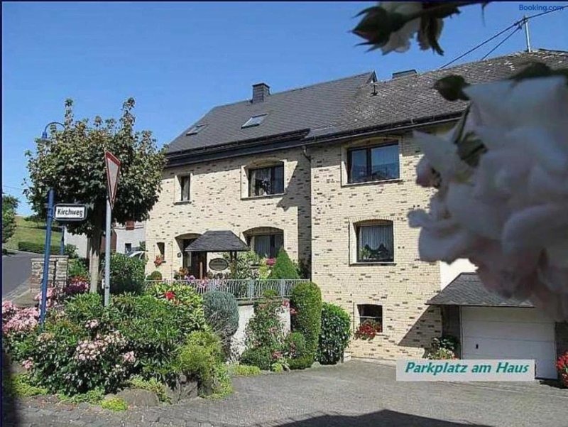 Zum Hochkelberg