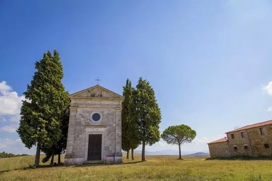 Hire in Italy