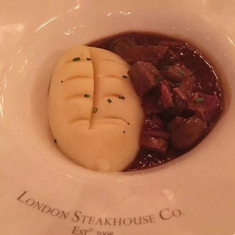 Pierre whites steak alegouse