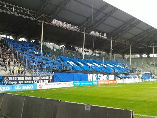 Carl-Benz Stadion