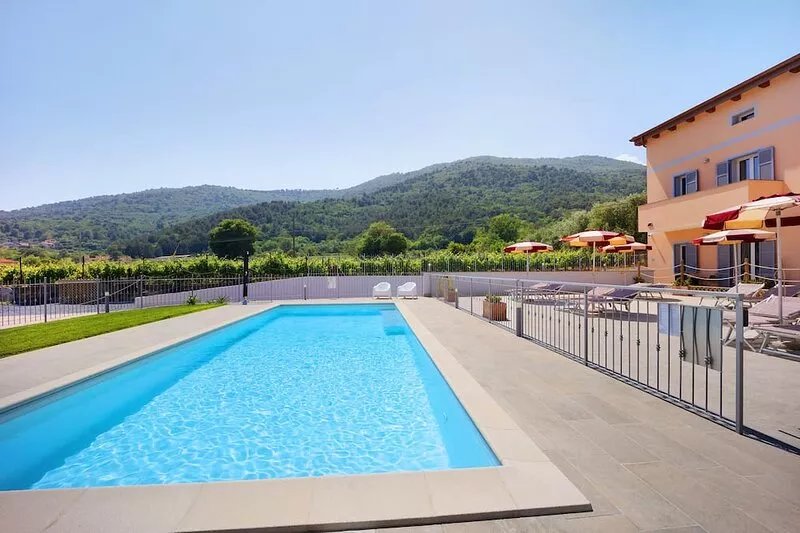 Apartment 'Antichi Ricordi - Il Frantoio' with Shared Pool, Wi-Fi and Air