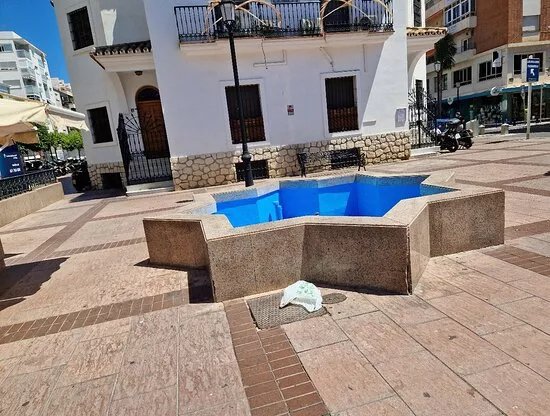 Plaza De Constitucion Fountain