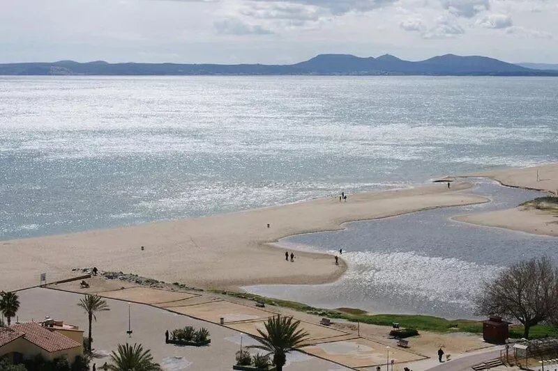 Apartamento de lujo frente al mar