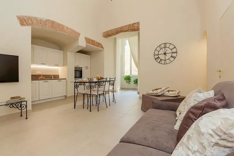 Historic center of Siena: Castellare residence with TV, WI-FI and AIR CONDITION