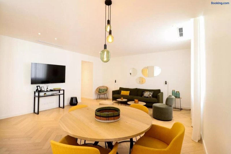 K&S Prestige Buttura Residence