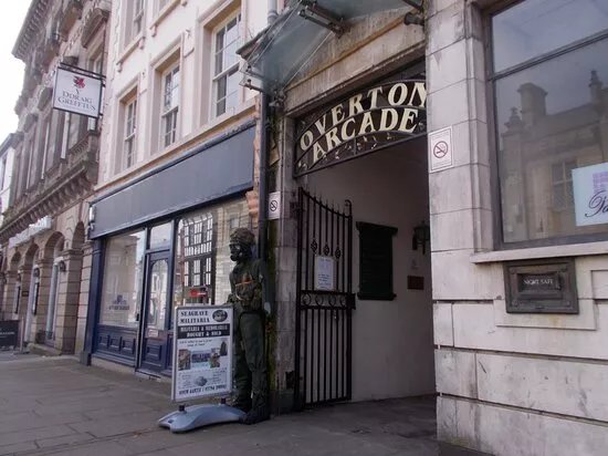 Overton Arcade