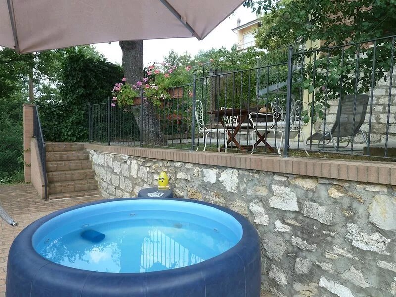Tweety Home  is a precious relaxing corner in the heart of the Crete Senesi.