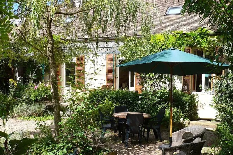 Coeur De Beaune- Private House In Centre Of Beaune, Private Garden & Parking